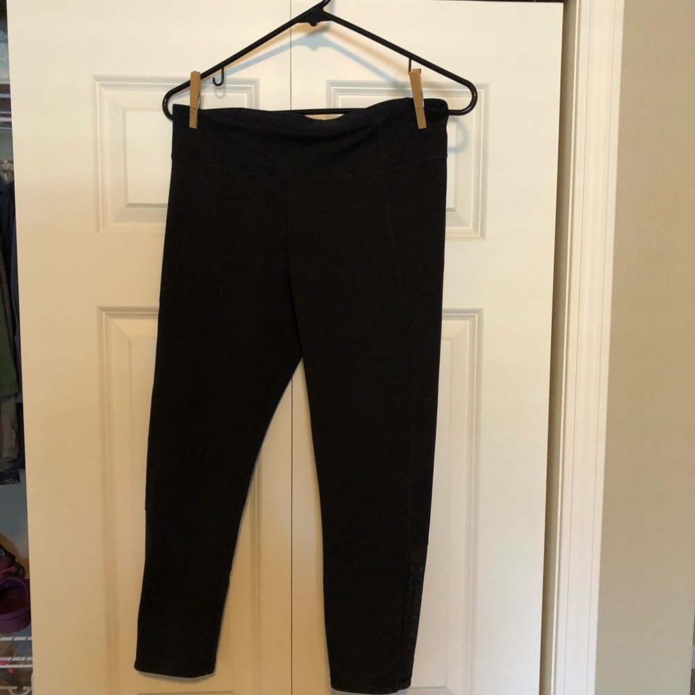 Under armour leggings in great shape!